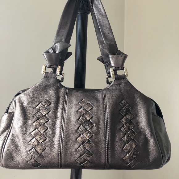 Brighton Handbags - 🌺💐🌸Brighton🌺💐🌸 detailed  leather purse